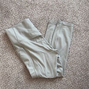 Salutation stash pocket tight